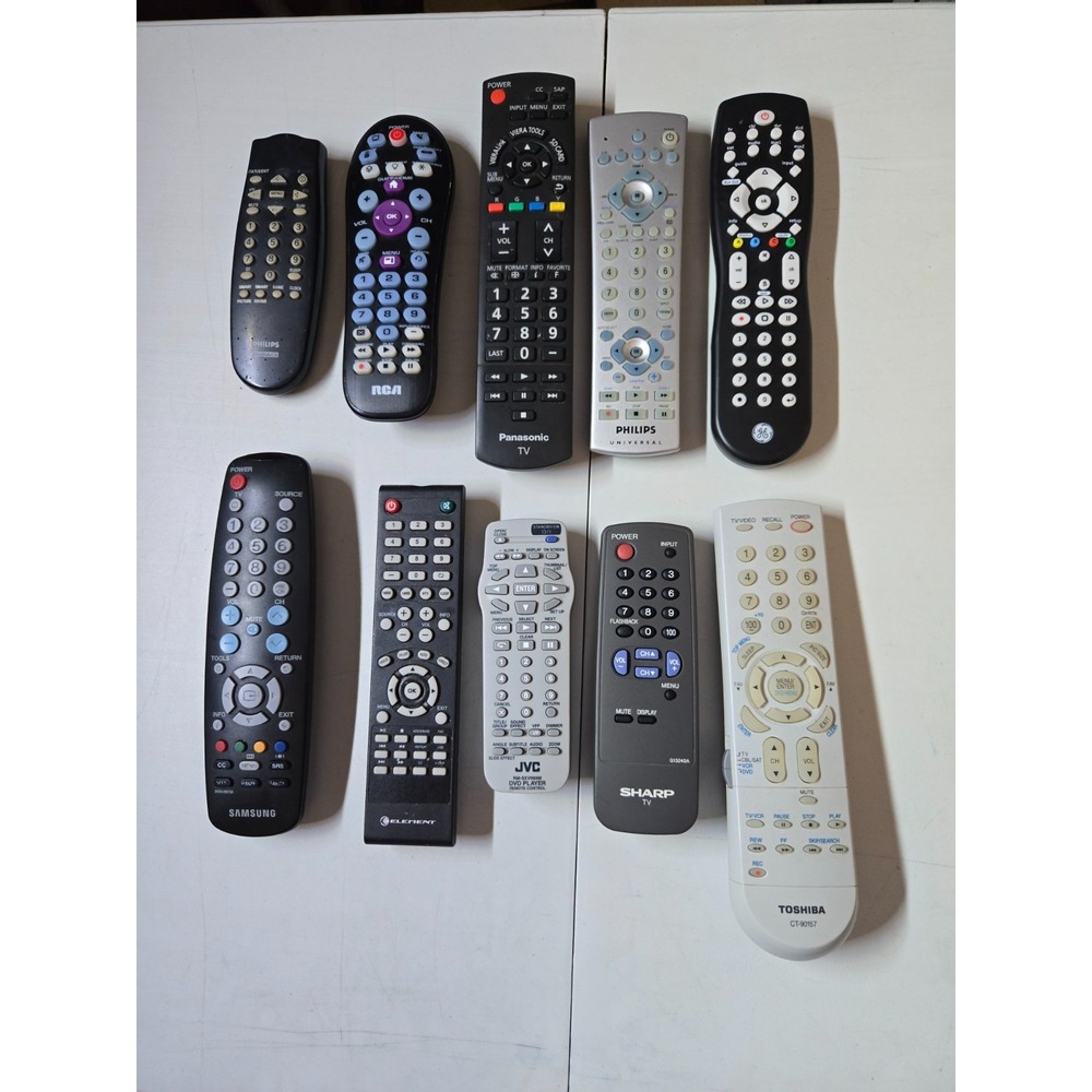 Lot of 10 Remotes Panasonic. Philips, Toshiba, JVC, Sharp, Samsung...Untested